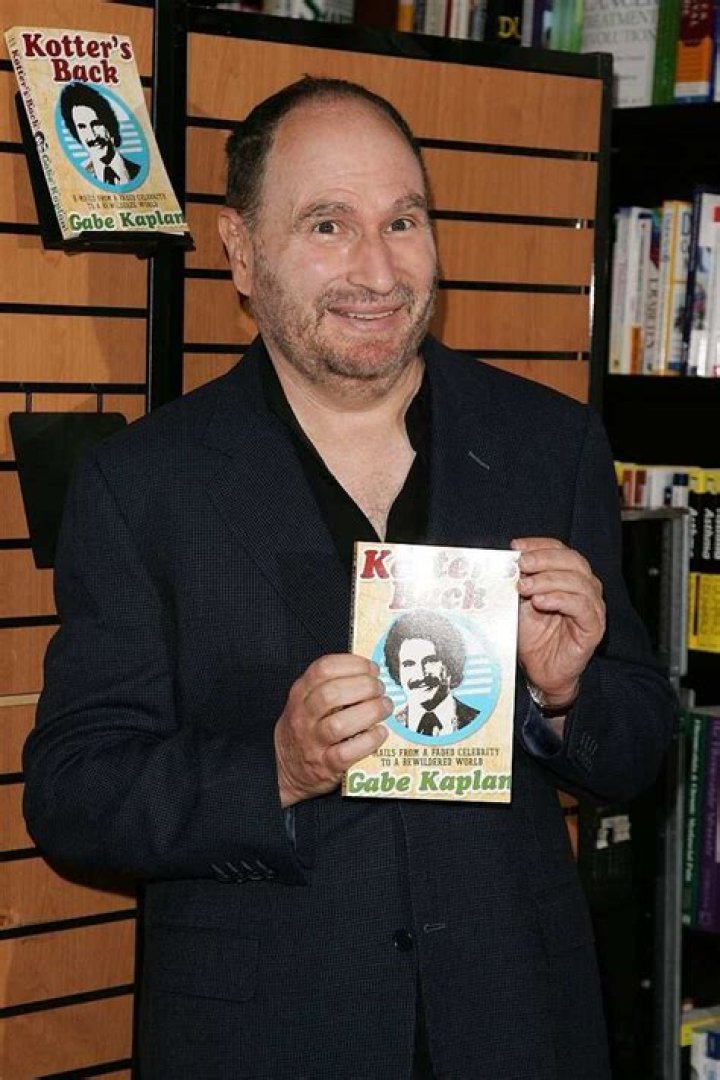 Gabe Kaplan Biography; Net Worth, Age, Height, Children, Parents And Wife