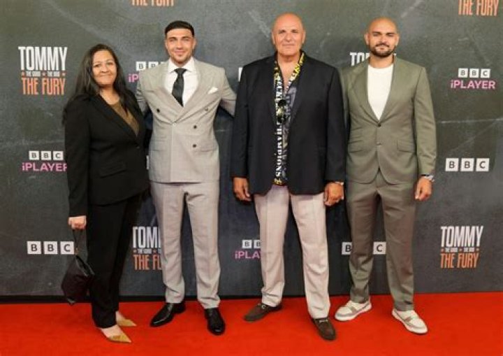 Is Tommy Fury Related To Tyson? Unraveling The Family Connection