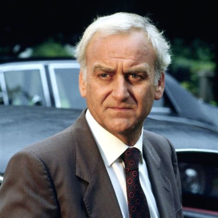 John Thaw ·