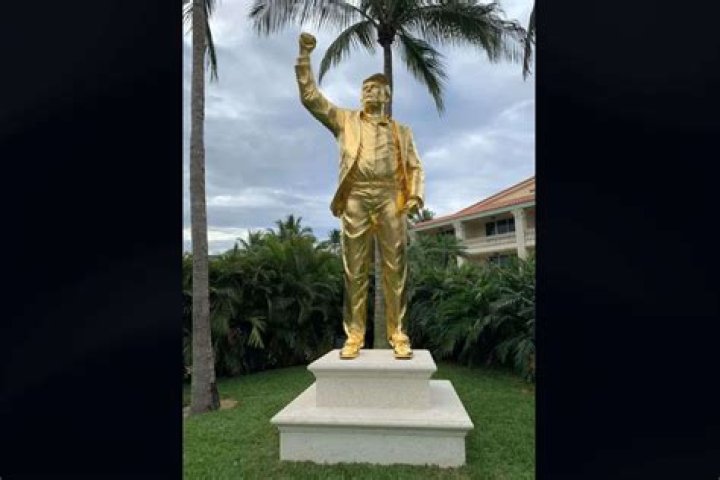 Unveiling Travis Scott's Towering Stature: Height In Feet Revealed
